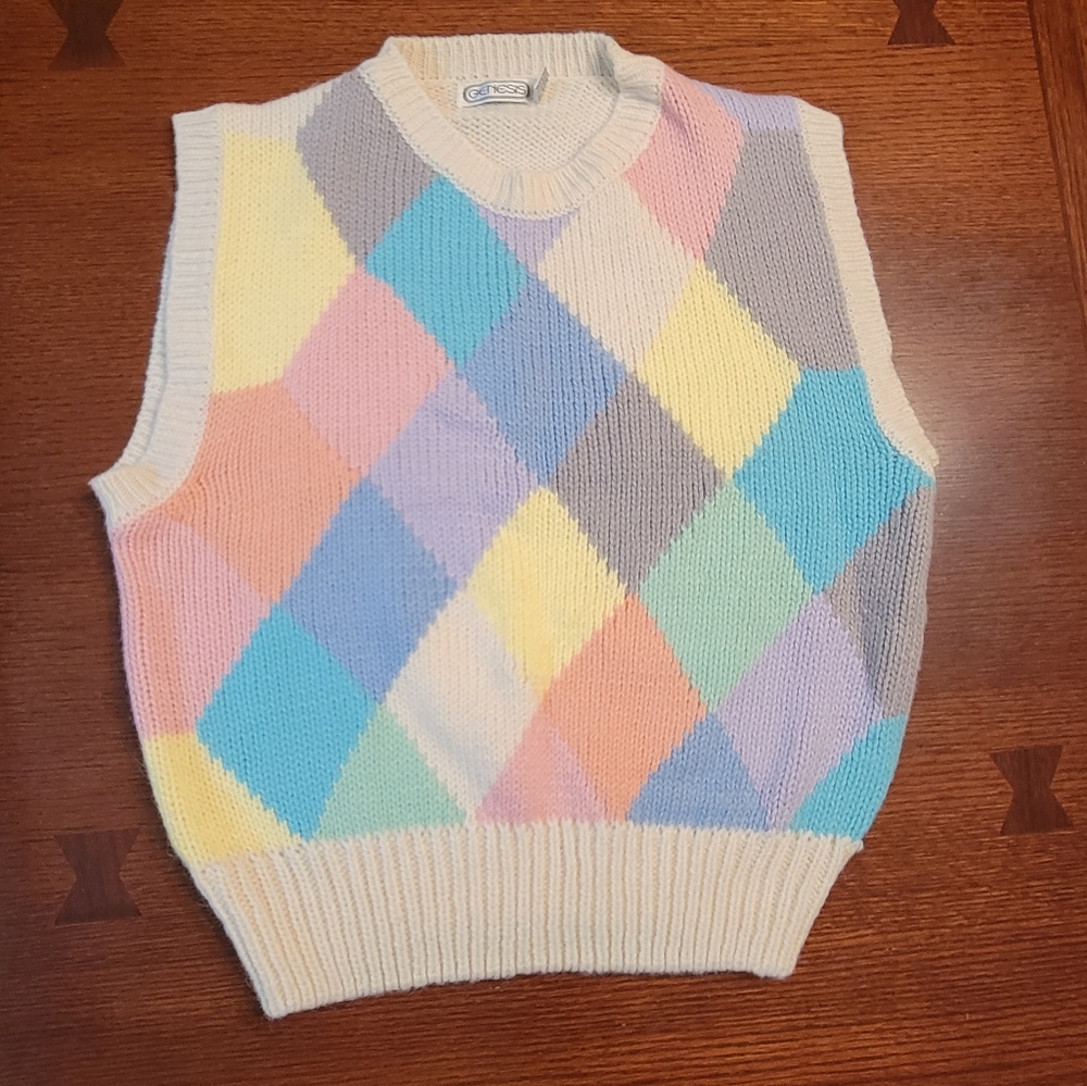 Genesis Vintage Sweater Vest Pastel Diamond Print  Colors Large